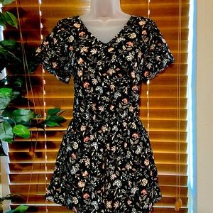 Small Floral Romper shorts